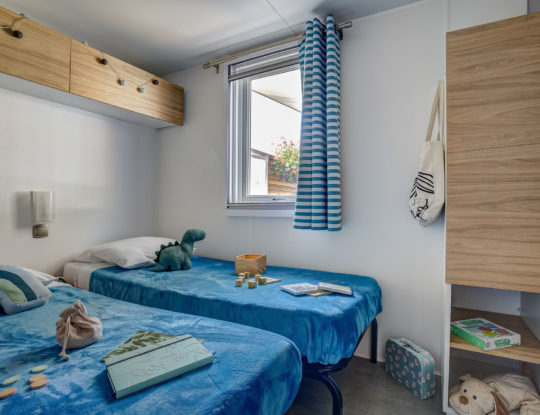 Camping Californie Plage - Hébergements - Mobil-home Caïcos Spa Tribu Premium - 
