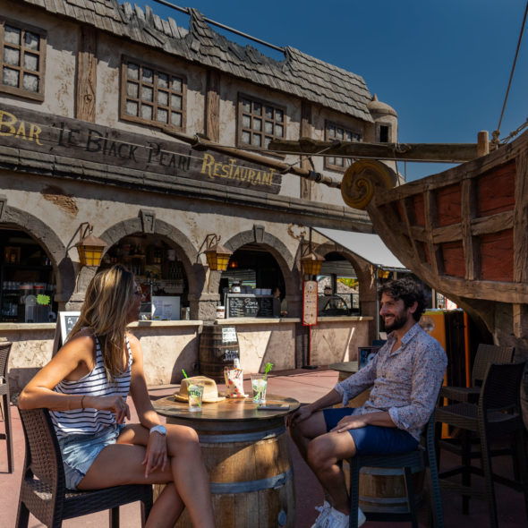 Camping Californie Plage - Bar et restaurant \"Le black Pearl\"