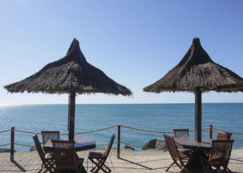 Camping Californie Plage - Catering - View of the sea from the terrace of “The Beach” bar