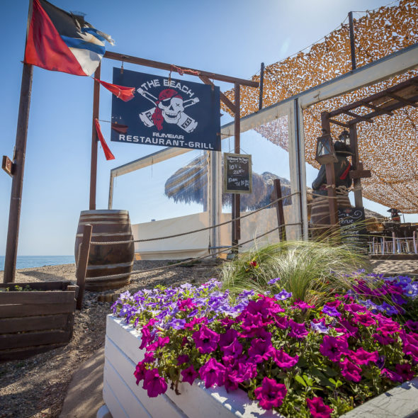 Camping Californie Plage - Catering - Entrance to “The Beach” restaurant-grill
