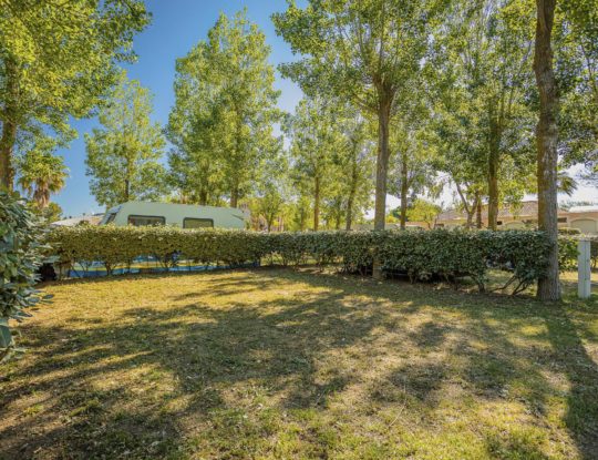 Camping Californie Plage -Hébergements - Emplacement confort  