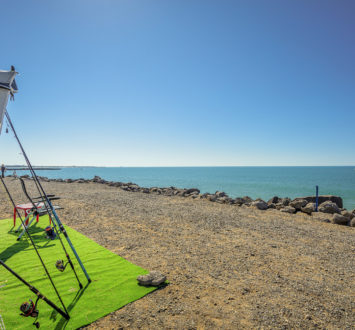Camping Californie Plage - Hébergements - Emplacement vue mer - Emplacements de 80m² pour tentes en face de la mer