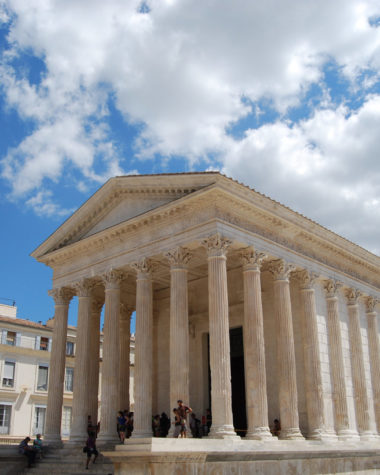 Camping Californie Plage - La région - Maison carrée à Nîmes
