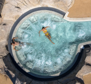 Camping Californie Plage - Galerie photo - vue aérienne des bain à remous