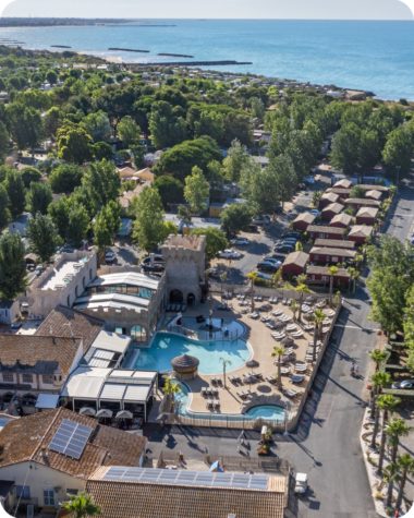 Camping Californie Plage - En 2019, l\'espace aquatique est rénové sur le thème des pirates